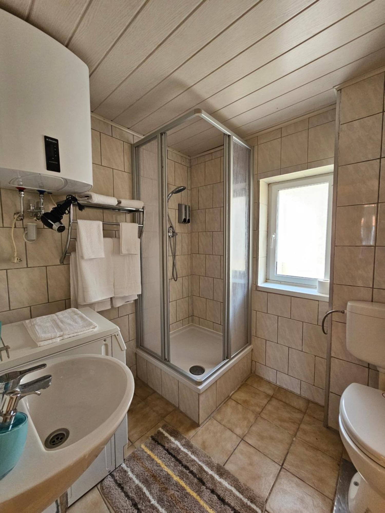 Ferienwohnung In Stadtroda المظهر الخارجي الصورة